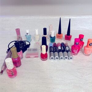Assorted Nail Polish and Beauty Set. Comes with free gift.